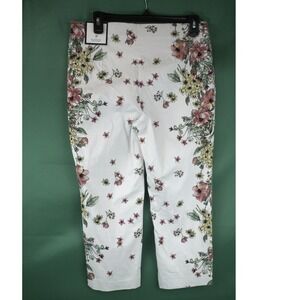 Charter Club Chelsea Capri Pants 10 Floral White Tummy Slimming Pull On NWT